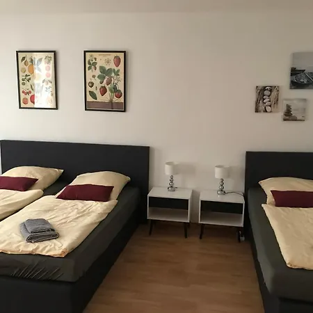 Am Schloss 18 * Schwerin (Mecklenburg-Vorpommern)